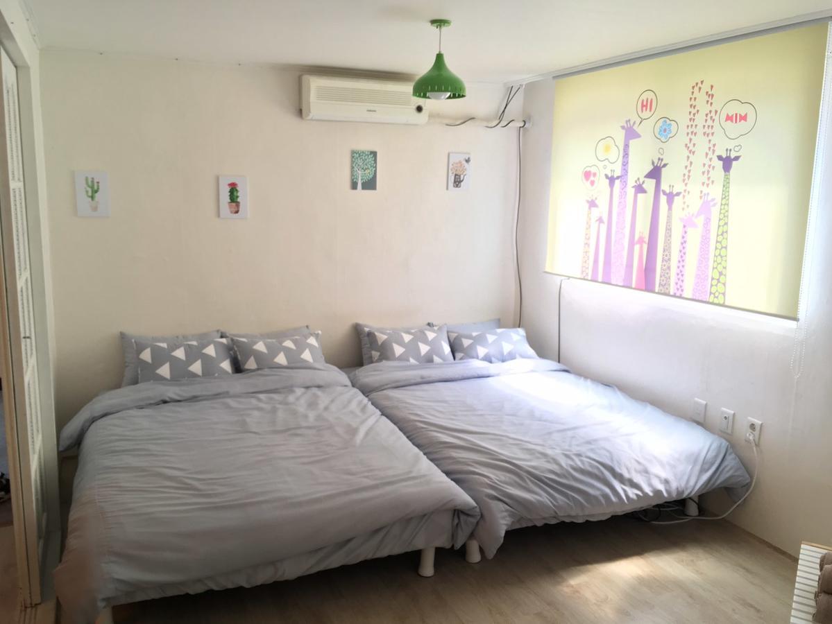 Kiki House Hongdae 2 Hotell Seoul Exteriör bild