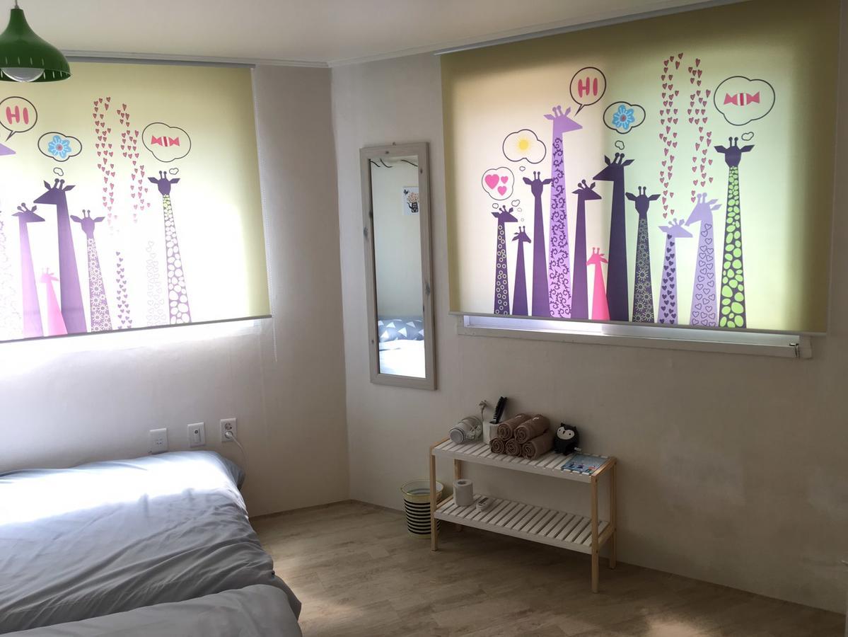 Kiki House Hongdae 2 Hotell Seoul Exteriör bild